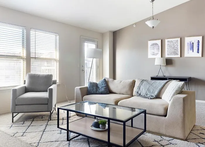 Landing Spectacular 2Bd Clubhouse Courtyard Tulsa